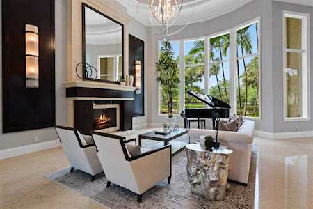 119 Via Palacio Palm Beach Gardens, FL 33418