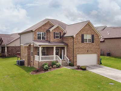 5311 Abbottswood Dr Smyrna, TN 37167