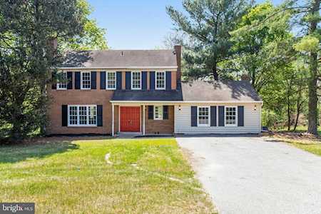 3482 Pleasant Grove Dr Ijamsville, MD 21754