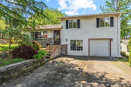 127 W Canyon View Dr Longview, WA 98632