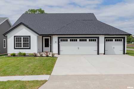 2 Welcome Center Ct Le Claire, IA 52753