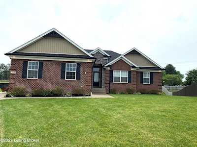 169 Aspen Green Ct Mt Washington, KY 40047