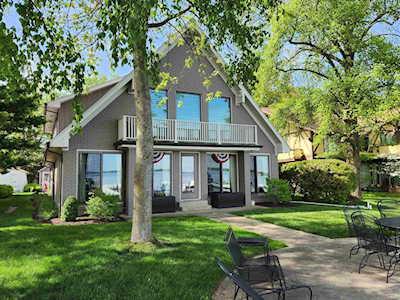 6205 E PICKWICK PARK DR. Syracuse, IN 46567