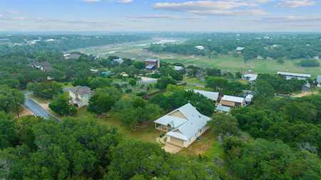 613 Jim Bowie DR Spicewood, TX 78669