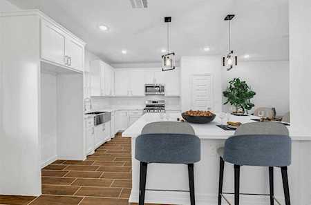776 Enterprise St Houston, TX 77088