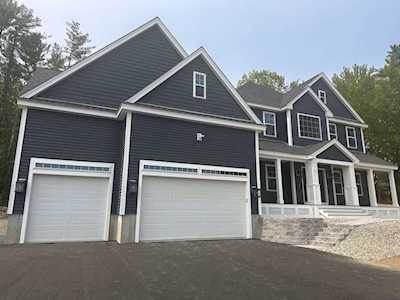 31 Oakland Rdige Rd Pelham, NH 03076