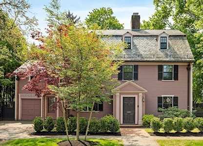 106 Coolidge Hill Cambridge, MA 02138