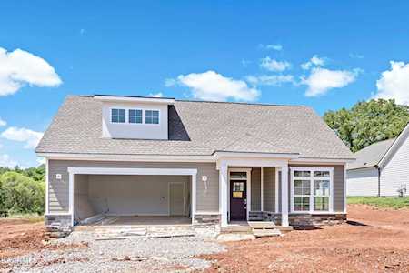 121 Cedar Branch Tr Lenoir City, TN 37772