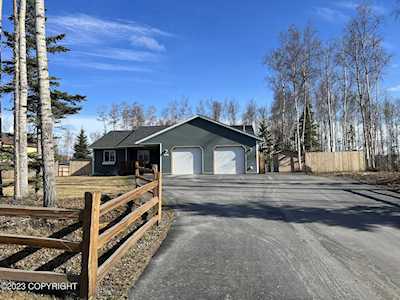 1111 W Moose Park Dr Wasilla, AK 99654