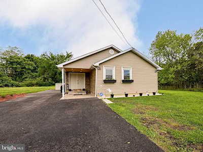 2111 Pleasant Valley Rd Newark, DE 19702
