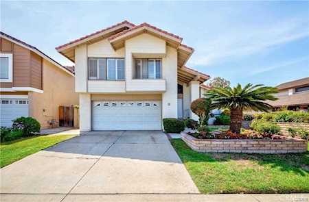 10 W Ensueno Irvine, CA 92620