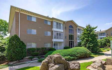 8509 Atrium Dr #201 Louisville, KY 40220