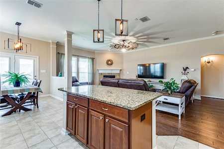 301 Turnstone Drive Little Elm, TX 75068