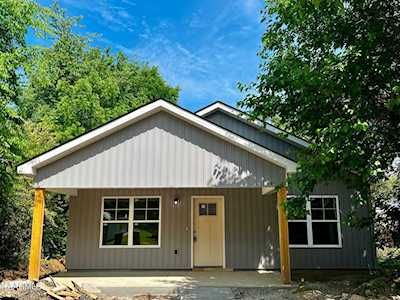 325 Oglewood Ave Knoxville, TN 37917