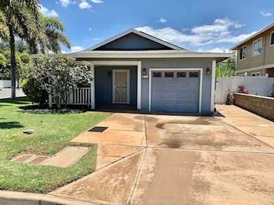 7 Laumaewa Loop Kihei, HI 96753