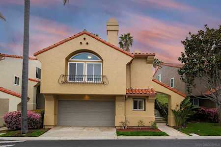 5782 Caminito Empresa La Jolla, CA 92037