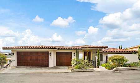 676 Vista Ln Laguna Beach, CA 92651