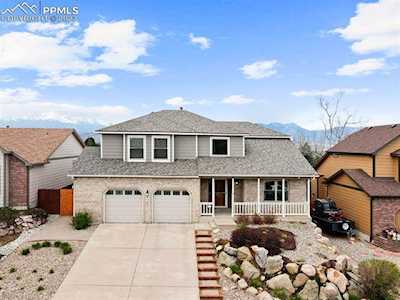6366 Peak Vista Circle Colorado Springs, CO 80918