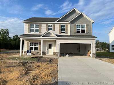 176 Wright Wood Ln Raeford, NC 28376