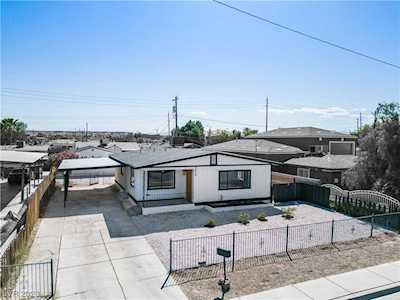5839 Willard St Las Vegas, NV 89122