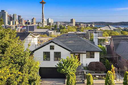219 Ward St Seattle, WA 98109