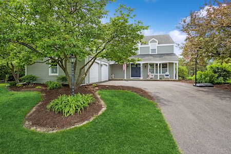 29 Southgate Course Ct St. Charles, IL 60174