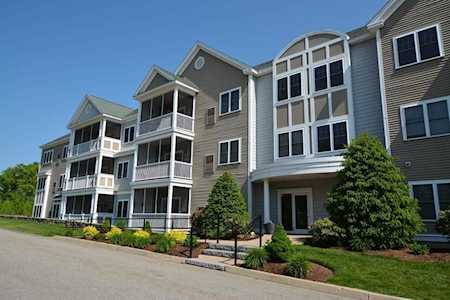 2107 Briarwood Vlg #2107 Clinton, MA 01510