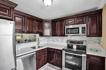 3161 NW 47th Ter #309 Lauderdale Lakes, FL 33319