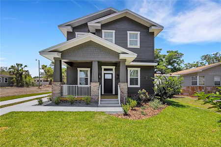 2707 Derbyshire Ave Lakeland, FL 33803