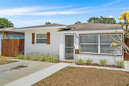 787 74th Ave N St. Petersburg, FL 33702