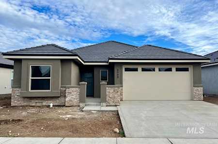 6568 N Spindrift Way Meridian, ID 83646