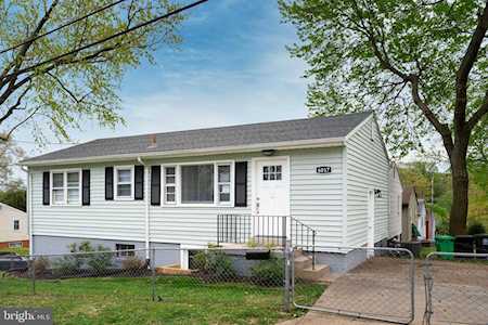 6017 Sheridan St Riverdale, MD 20737