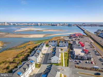 13005 Bowline Ln Ocean City, MD 21842