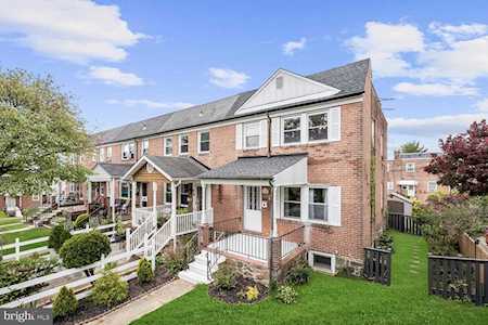 38 Maple Dr Catonsville, MD 21228