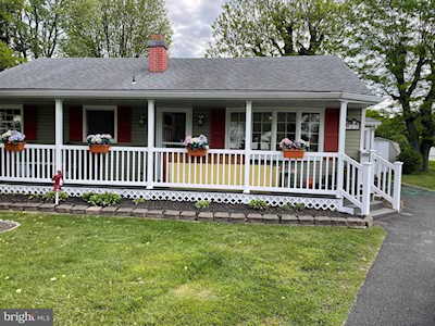40 Mahoney Rd Pennsville, NJ 08070