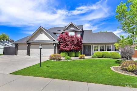 2020 E Summerridge Dr Meridian, ID 83646
