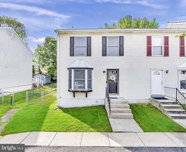 135 Council Circle Newark, DE 19702