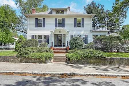 640 East Ave Pawtucket, RI 02860