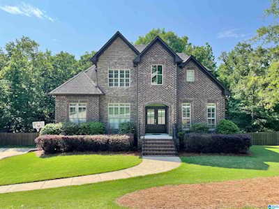 337 Grey Oaks Drive Pelham, AL 35124