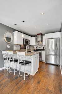 3422 Highlander Drive Eagan, MN 55122