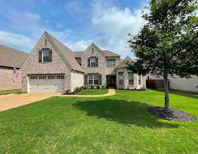 12546 Elderton Dr Arlington, TN 38002
