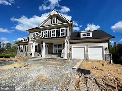 12901 Quail Run Ct Darnestown, MD 20878