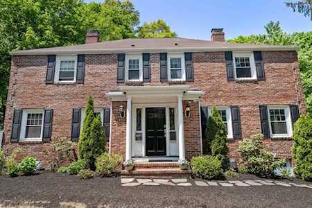 33A Wesley #2 Newton, MA 02458