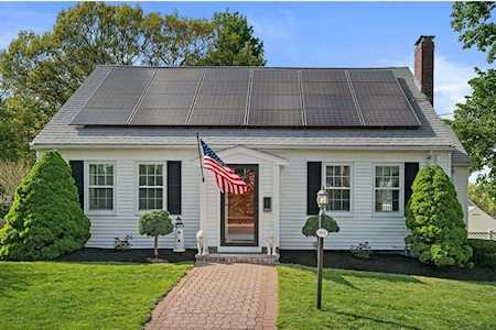 855 Metropolitan Ave Boston, MA 02136