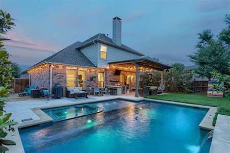 6804 Radio Flyer Drive McKinney, TX 75071