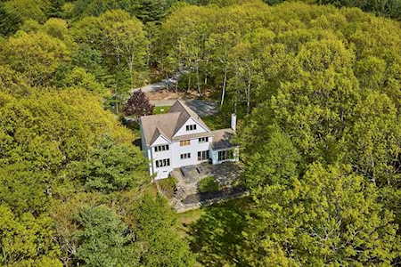 32 Laurel Hill Drive Leverett, MA 01054