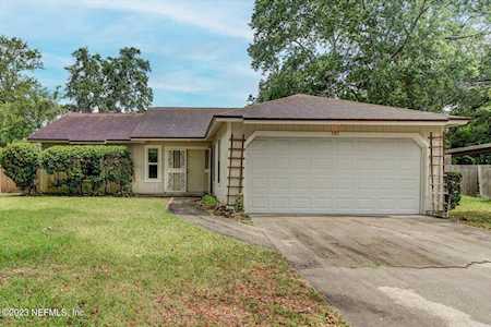 6135 Sundew CT Jacksonville, FL 32244