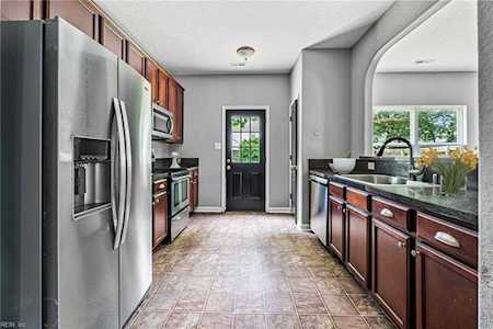 4104 3rd St Chesapeake, VA 23324
