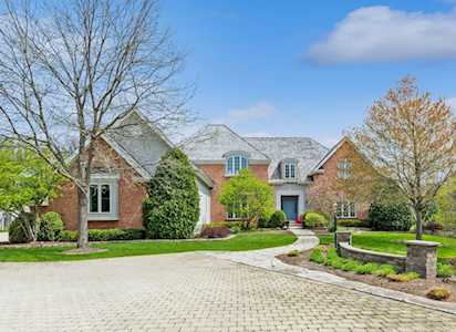 5460 Churchill Ln Libertyville, IL 60048