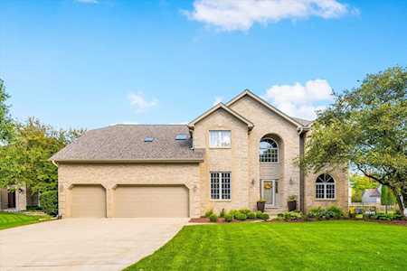 3716 De Foe Ct Naperville, IL 60564